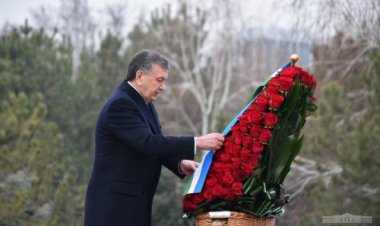 President Shavkat Mirziyoyev honored the memory of Islam Karimov